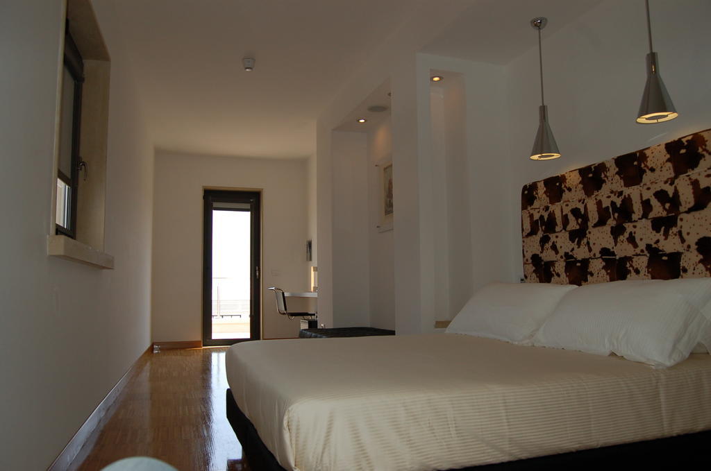 Hotel Del Conte Фонди Экстерьер фото