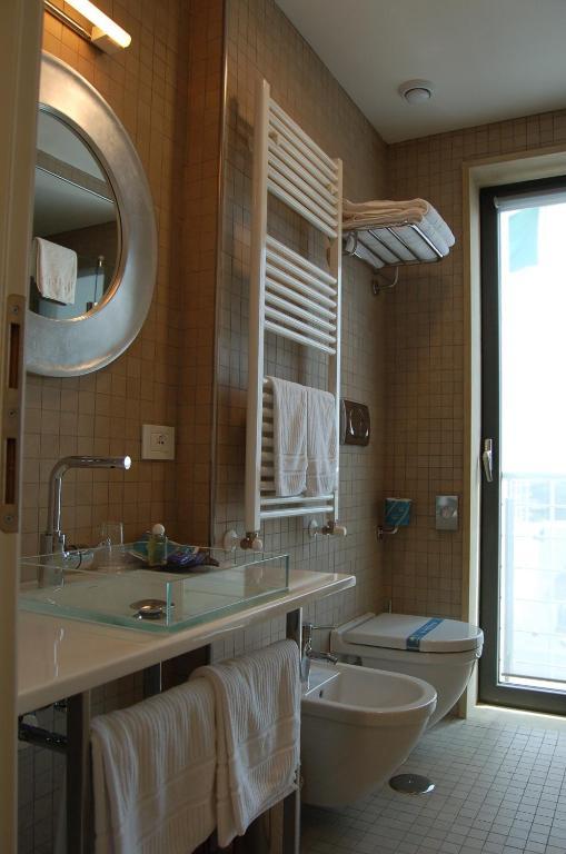 Hotel Del Conte Фонди Номер фото
