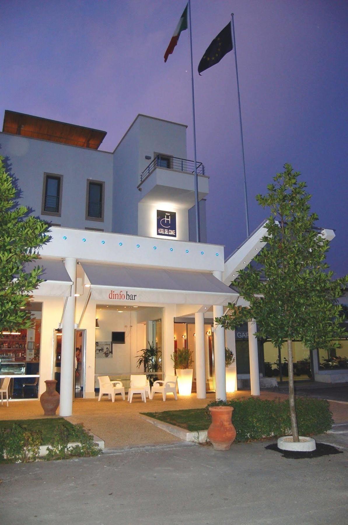 Hotel Del Conte Фонди Экстерьер фото
